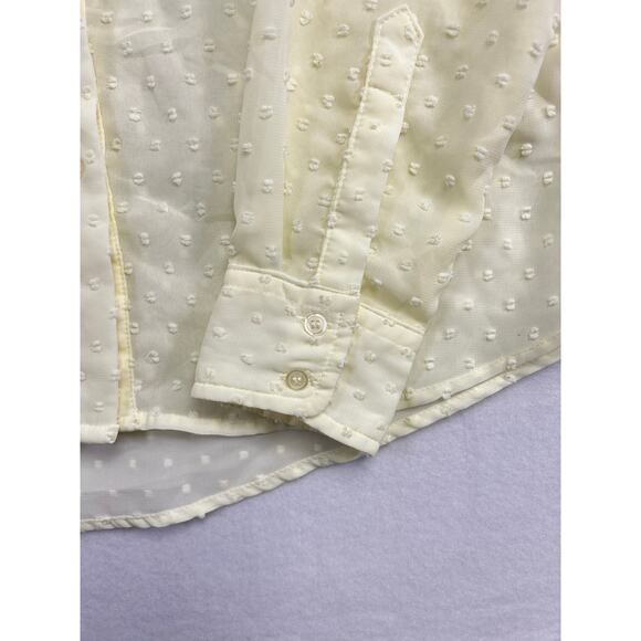 The Shirt - Ruffled Swiss Dot Blouse - Size Small - Elegant & Professional - Picture 4 of 9